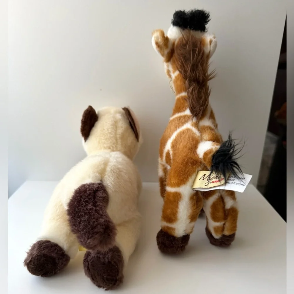 AURORA MIYONI Small Giraffe & Siamese Cat Realistic Stuffed Animal Set